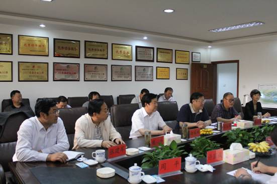省委常委、副省長駱玉林實地考察物產集團&ldquo;雙百&rdquo;行動重點項目